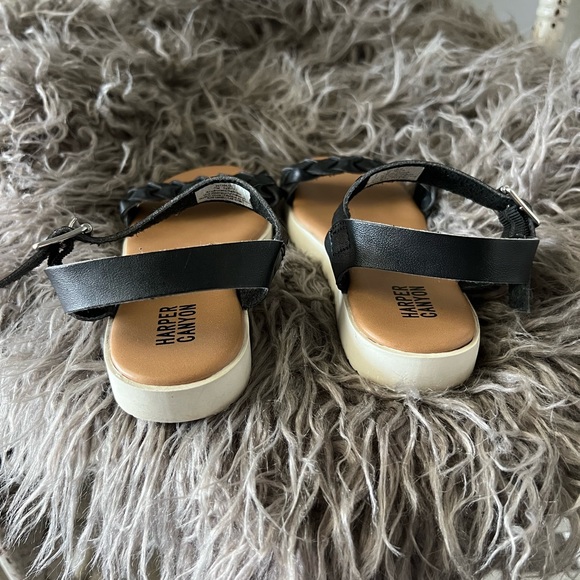 Girls Harper Canyon Sandals size 11Y - Picture 3 of 5
